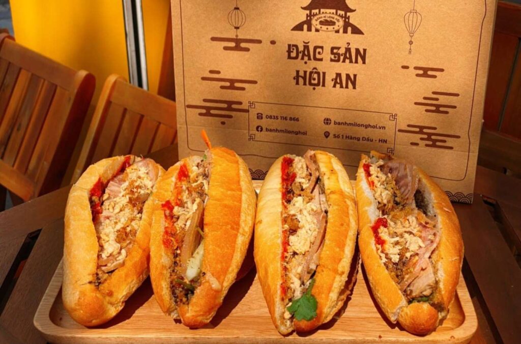 Bánh mì Hội An đặc biệt bởi sự kết hợp giữa các nguyên liệu