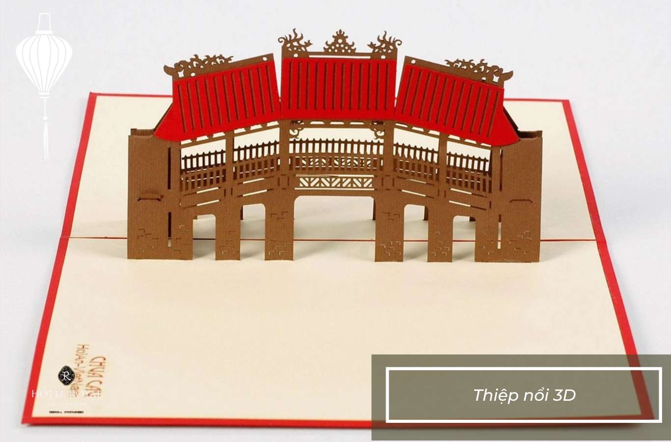 Thiệp nổi 3D như một bức tranh sống động mô tả Hội An dành cho những người ở xa