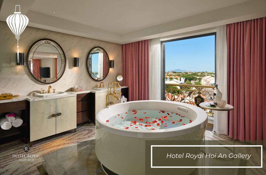 If you're looking for a hotel in Hoi An with a bathtub, don’t miss Hotel Royal Hoi An Gallery