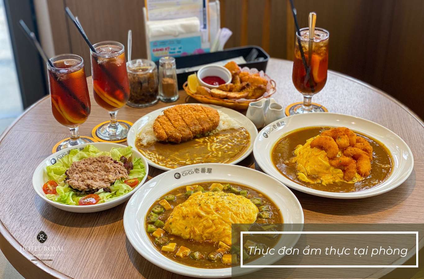 Thực đơn ẩm thực tại phòng là dịch vụ được nhiều khách sạn, resort và khu nghỉ dưỡng