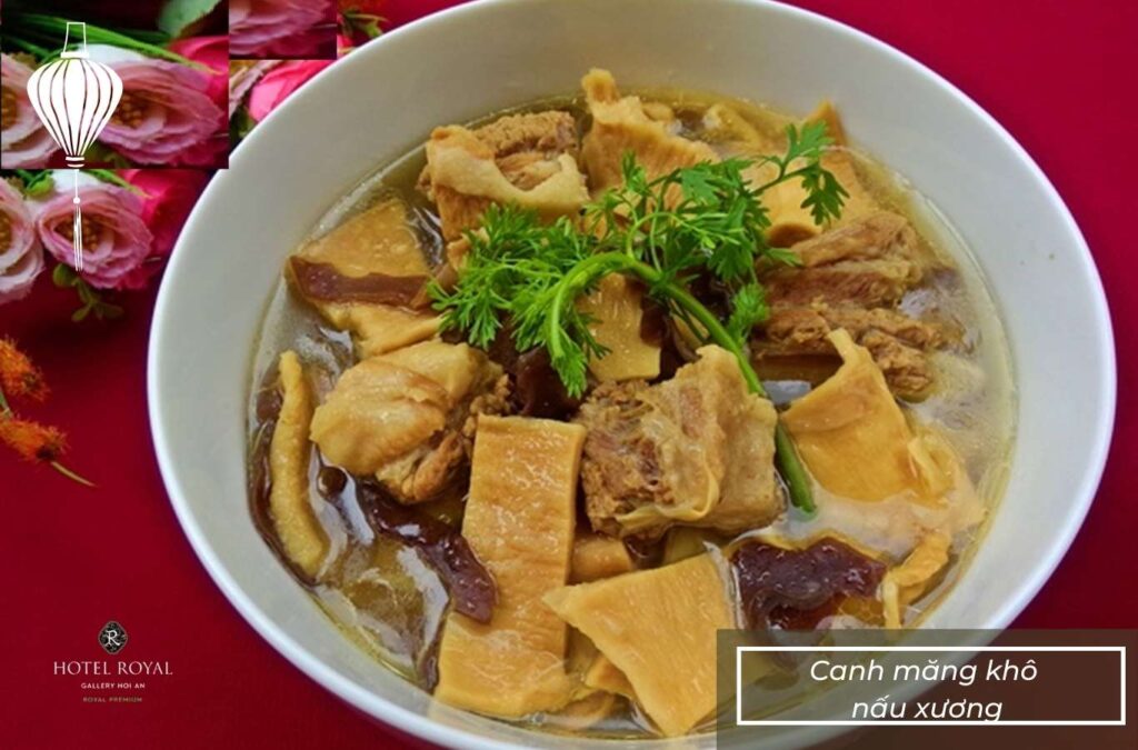 Dried bamboo shoot soup has a naturally sweet broth and tender bamboo shoots