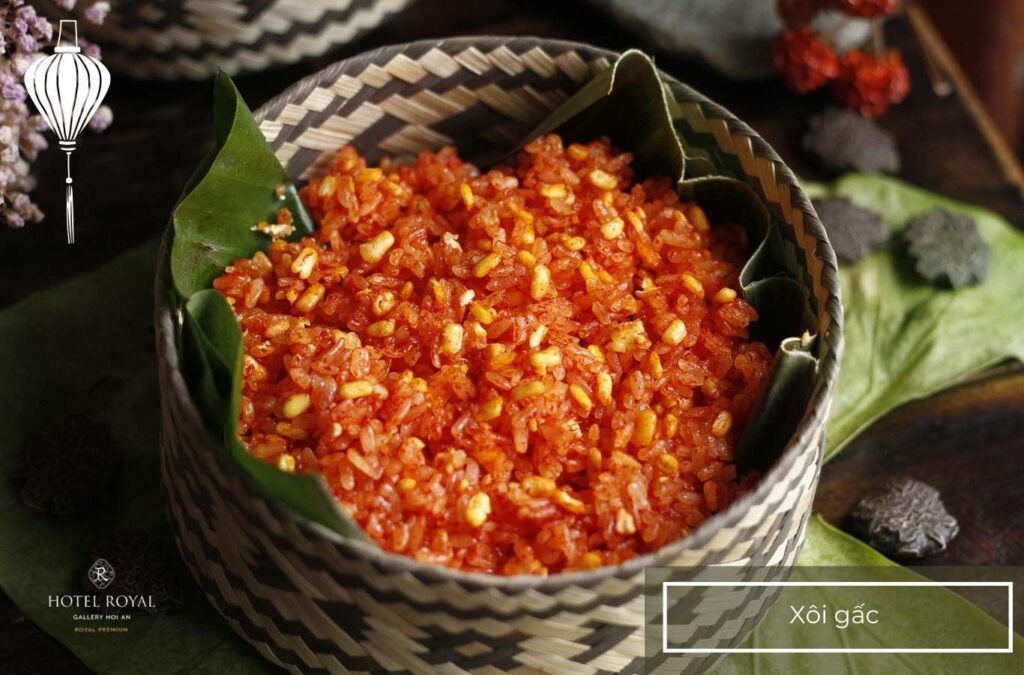 Xoi gac is often placed on Tet offering trays in Northern Vietnam