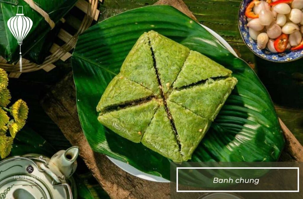Banh chung is a traditional cake in Vietnamese families