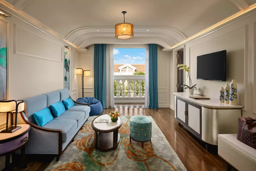 Deluxe Suites Wakaku_01